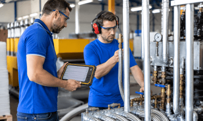 Découvrez comment le partenariat entre Maintenance Directe et Gemba-Walk connecte votre GMAO aux tournées de plancher pour une gestion opérationnelle plus proactive.